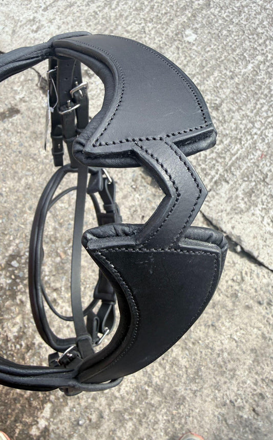 Anatomical Leather Bridle with Pressure Relief Headpiece Black and Brown Dressage Bridle